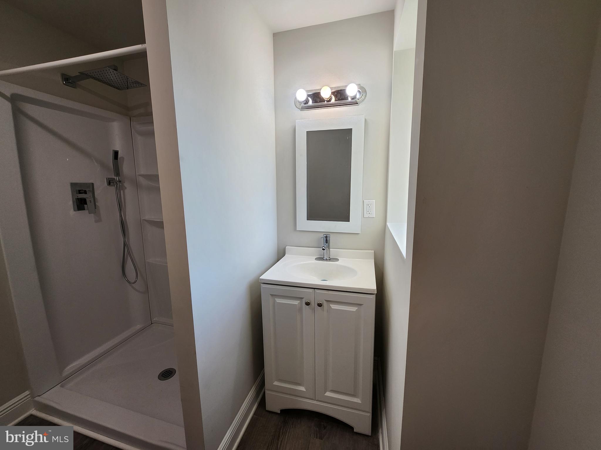 NORRISTOWN - Residential