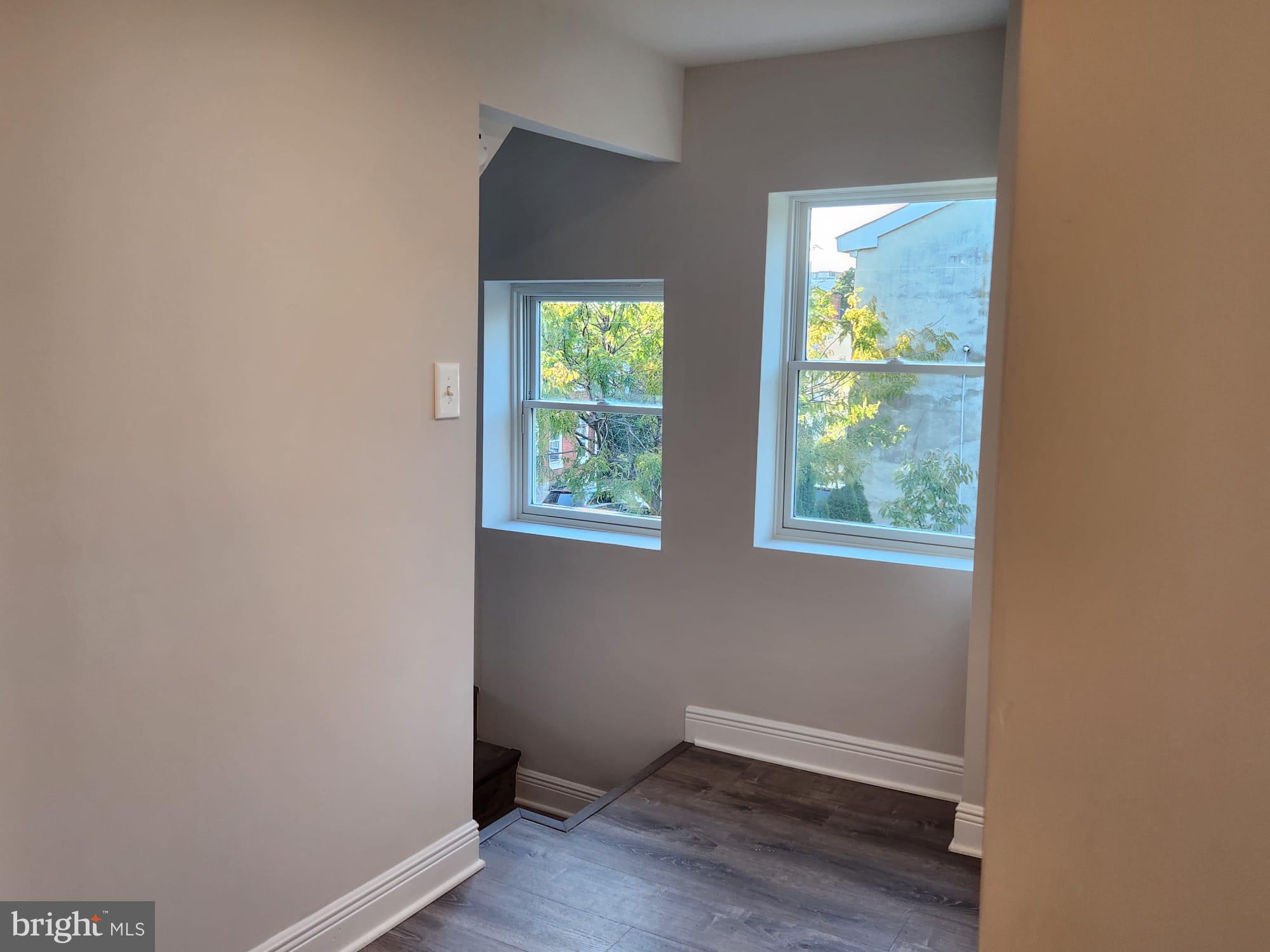 NORRISTOWN - Residential
