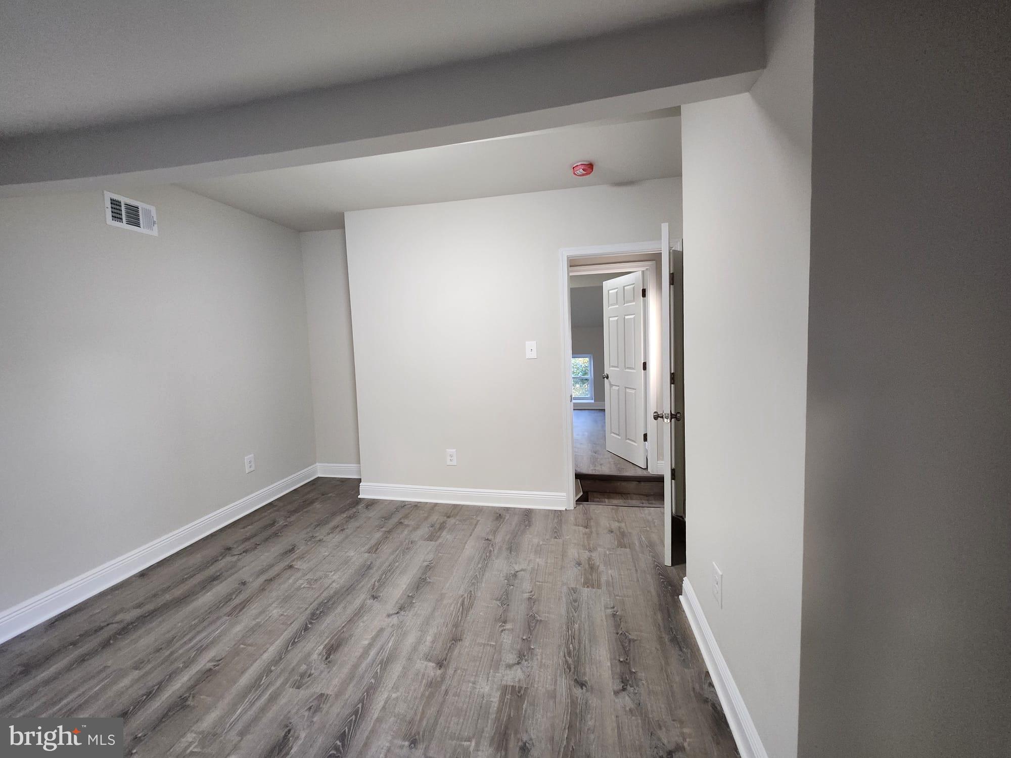 NORRISTOWN - Residential