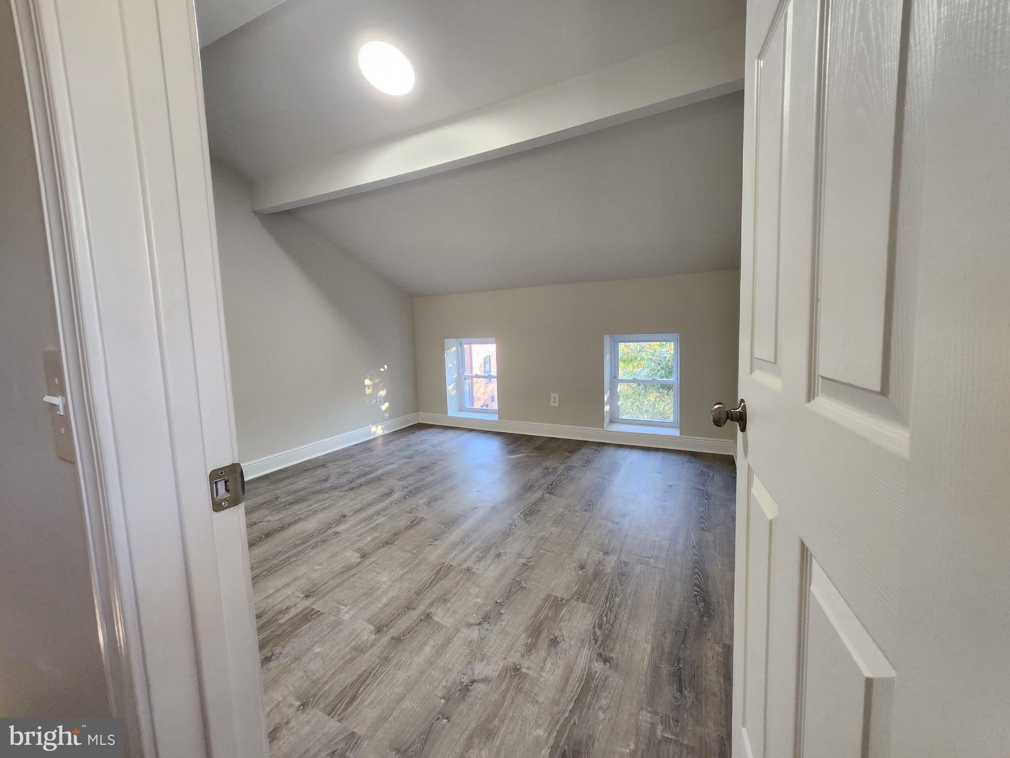 NORRISTOWN - Residential