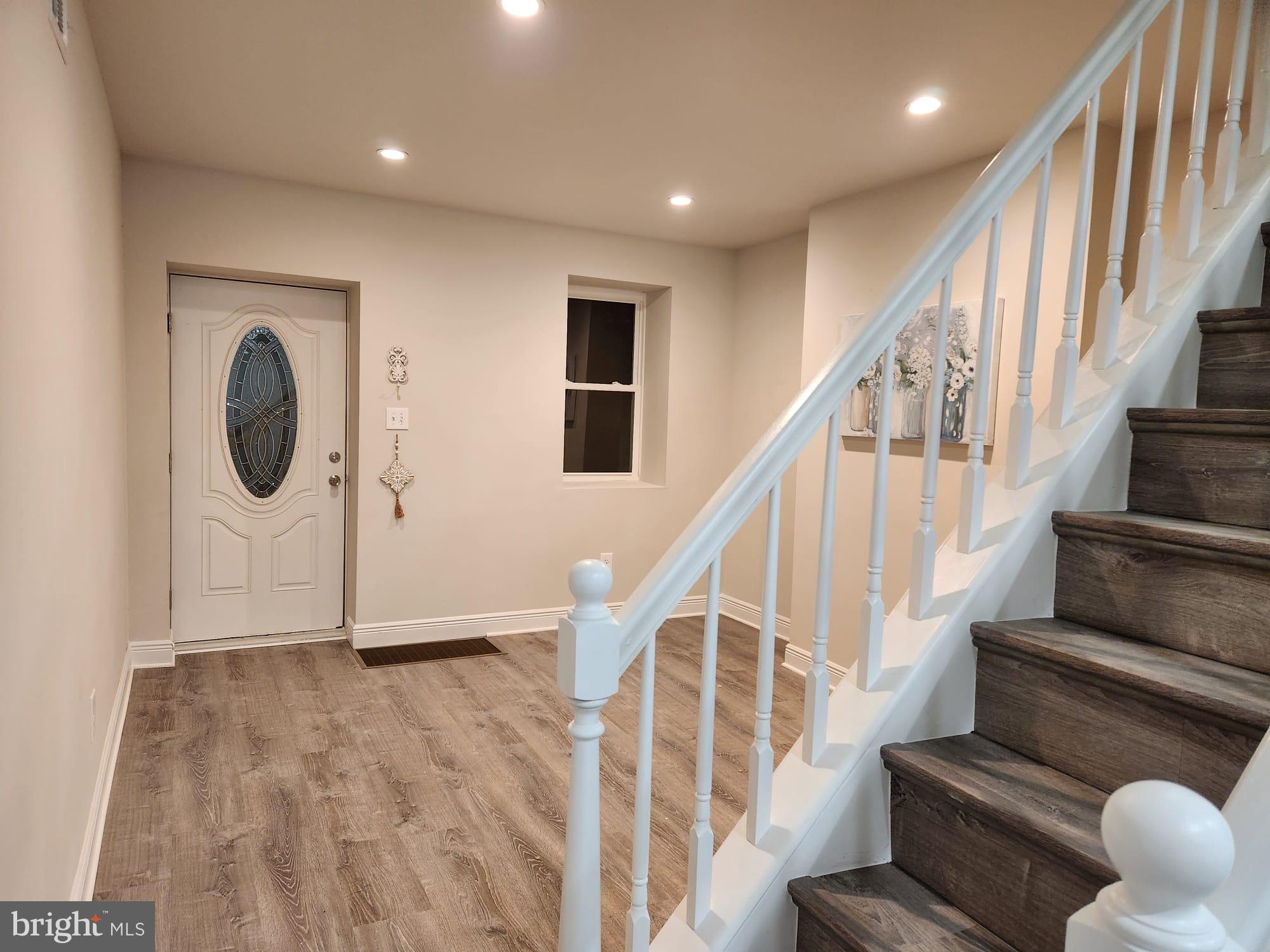 NORRISTOWN - Residential