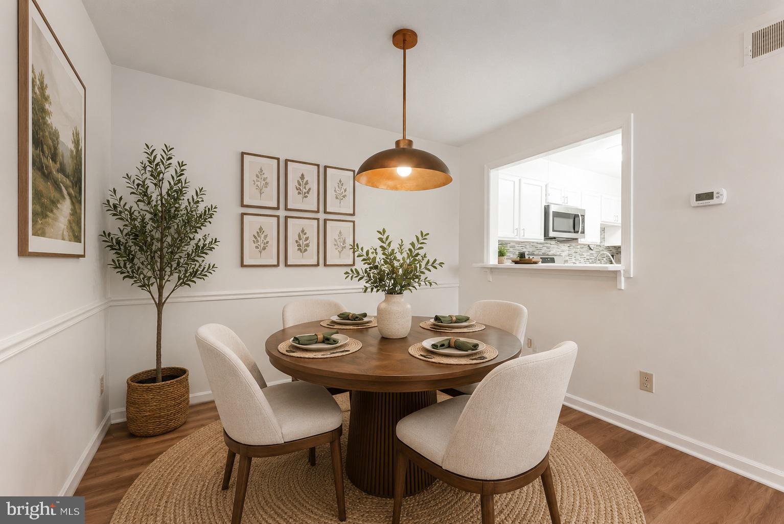 VININGS CONDO - Residential