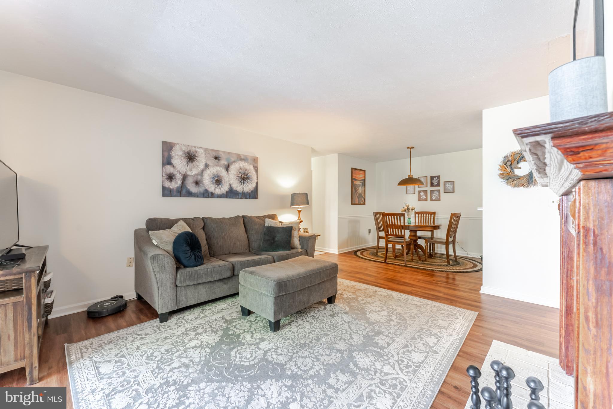 VININGS CONDO - Residential