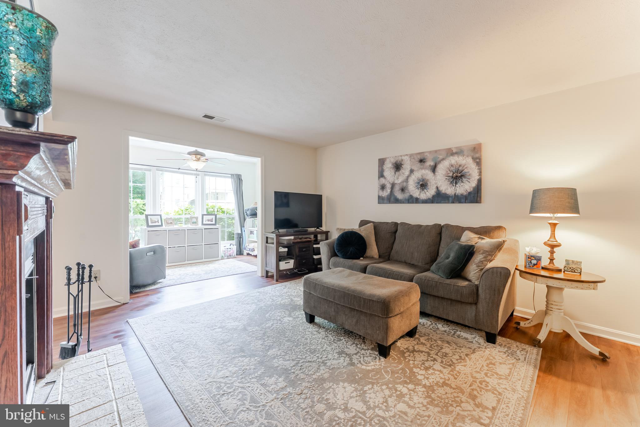 VININGS CONDO - Residential