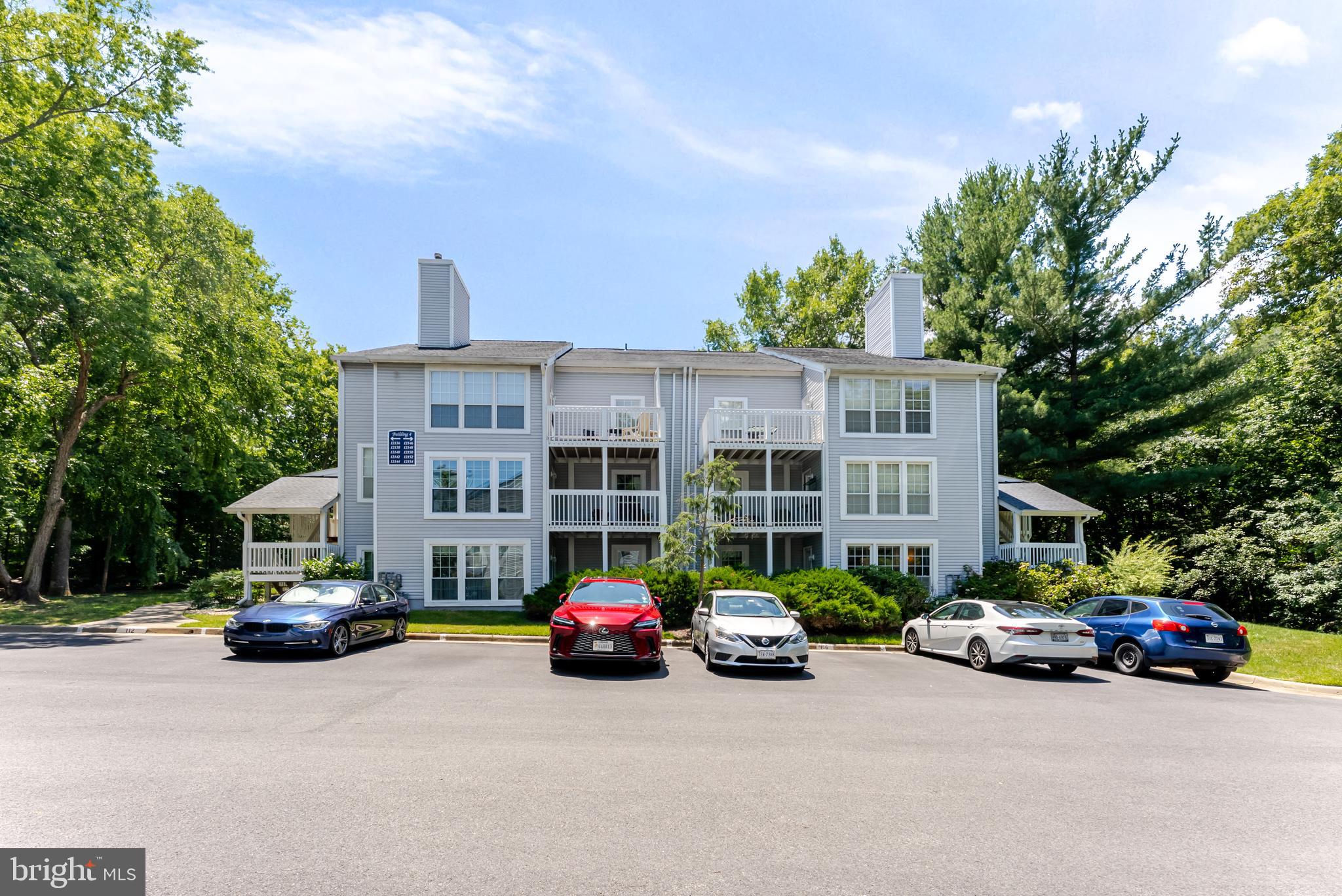 VININGS CONDO - Residential
