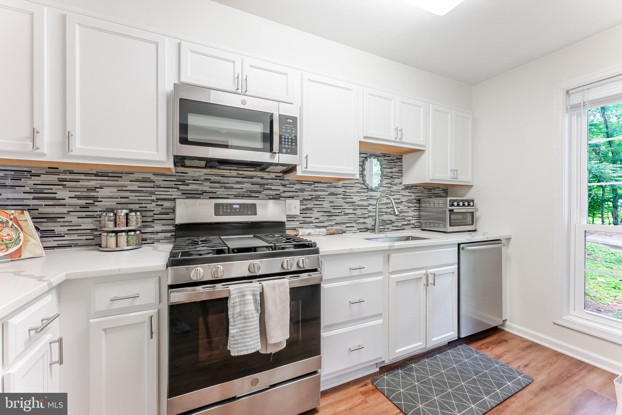 VININGS CONDO - Residential