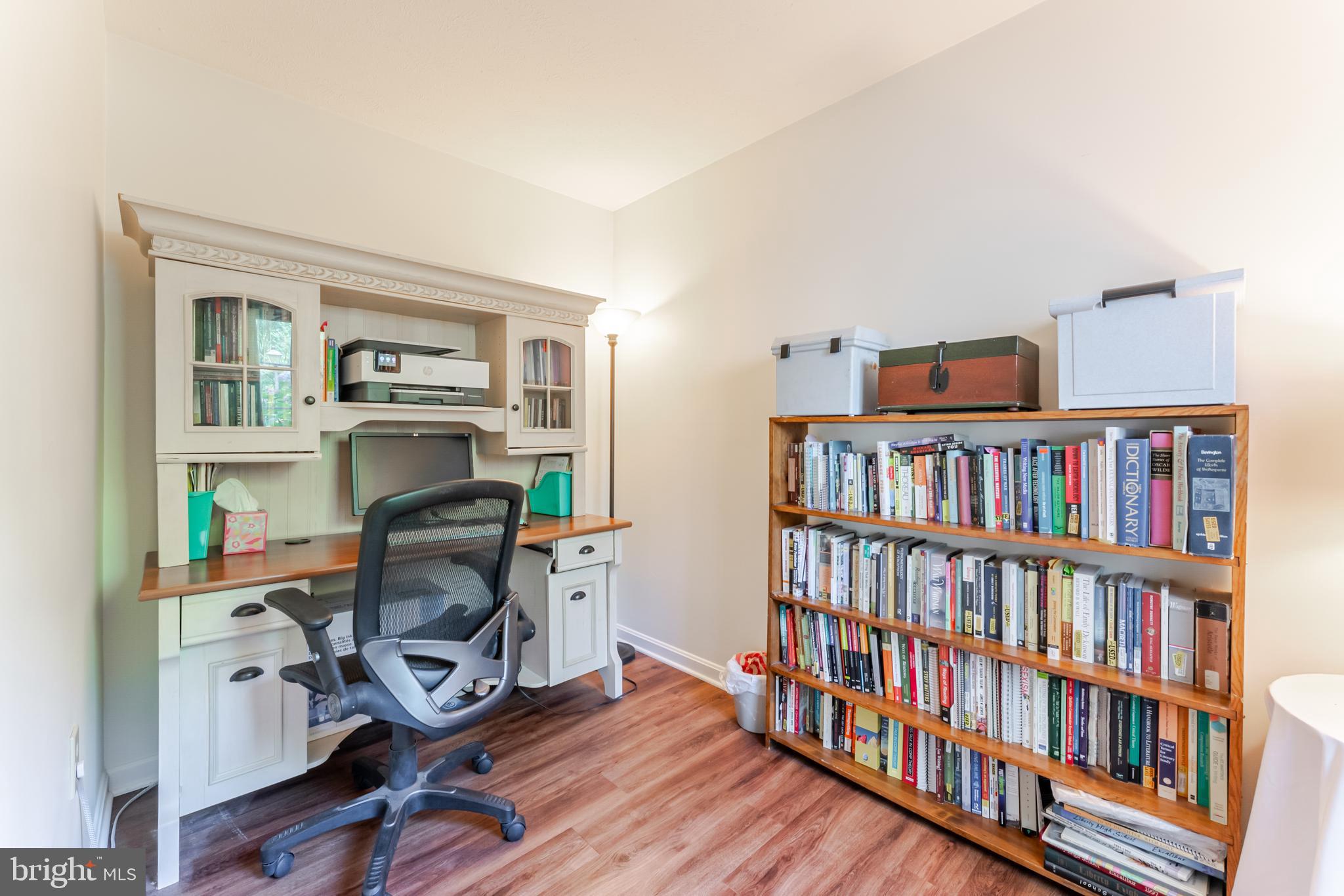 VININGS CONDO - Residential