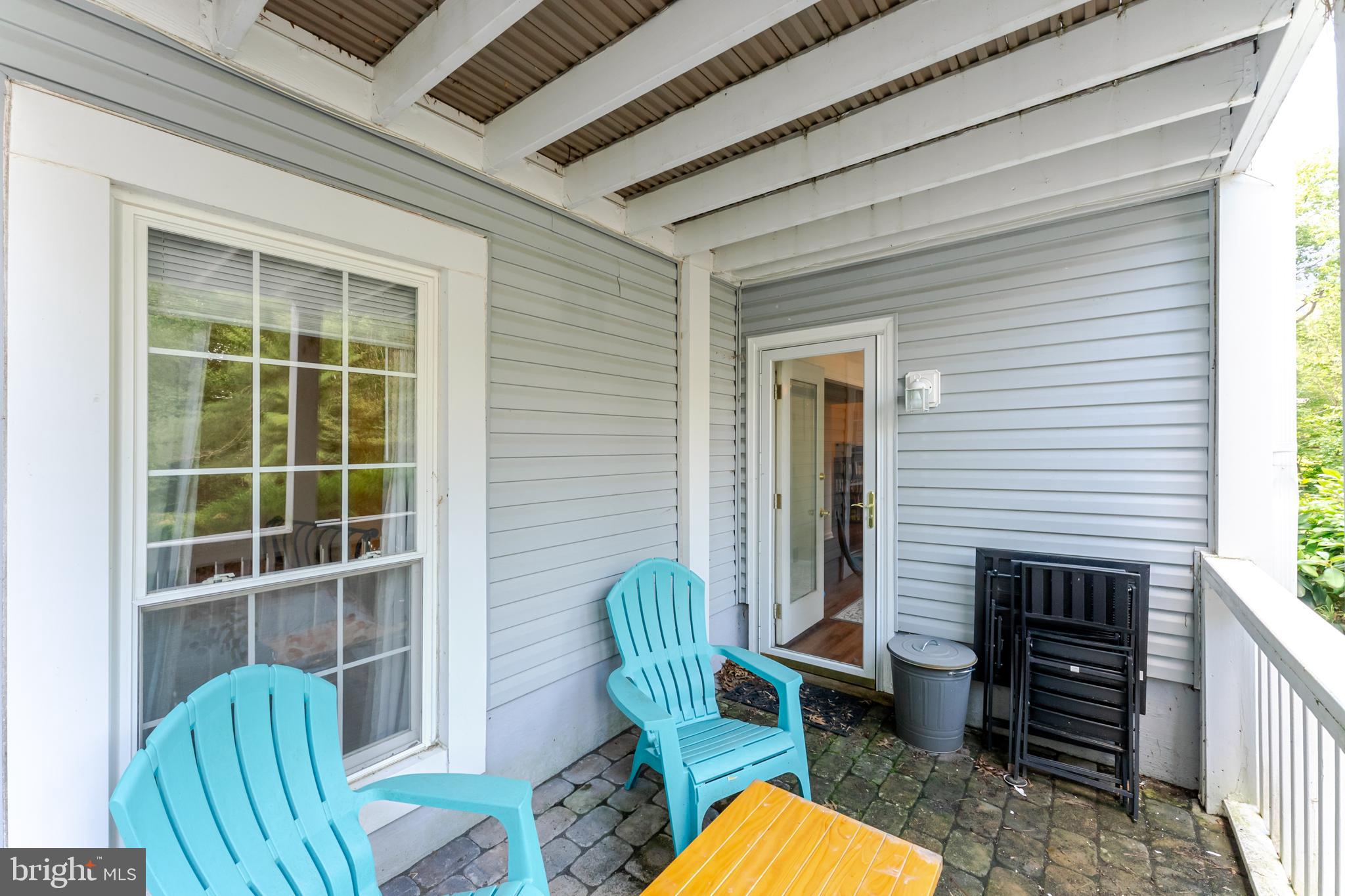 VININGS CONDO - Residential