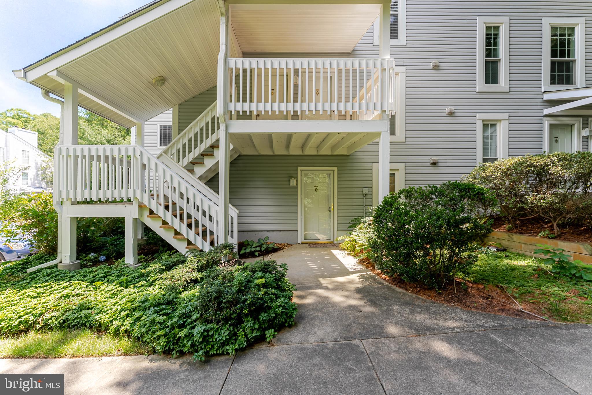 VININGS CONDO - Residential