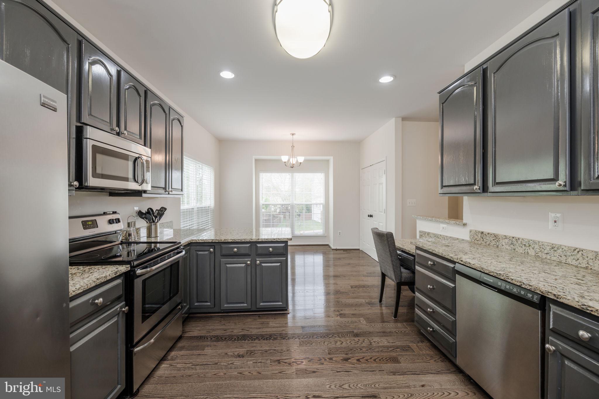 KINGSTOWNE - Residential