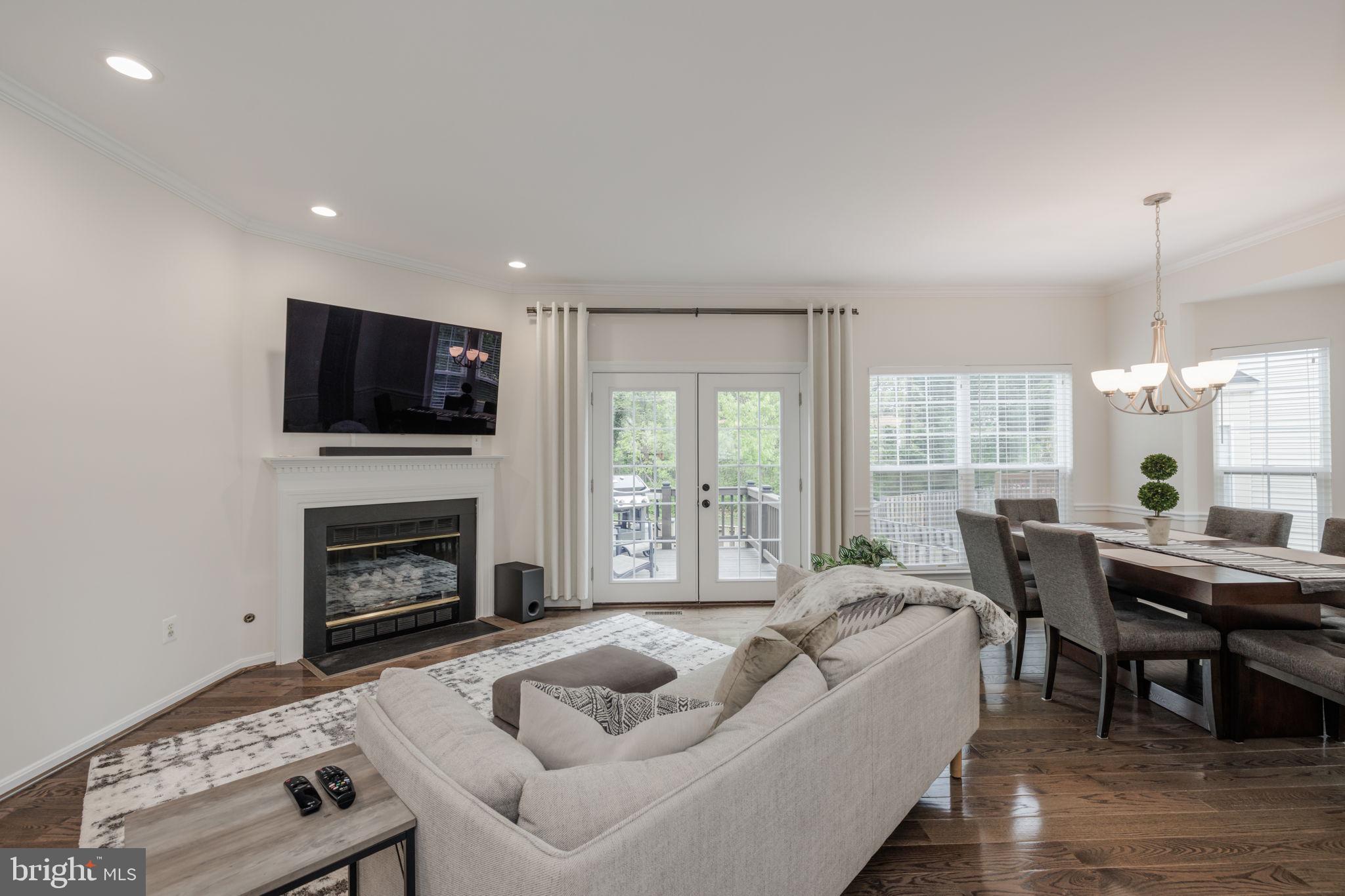 KINGSTOWNE - Residential