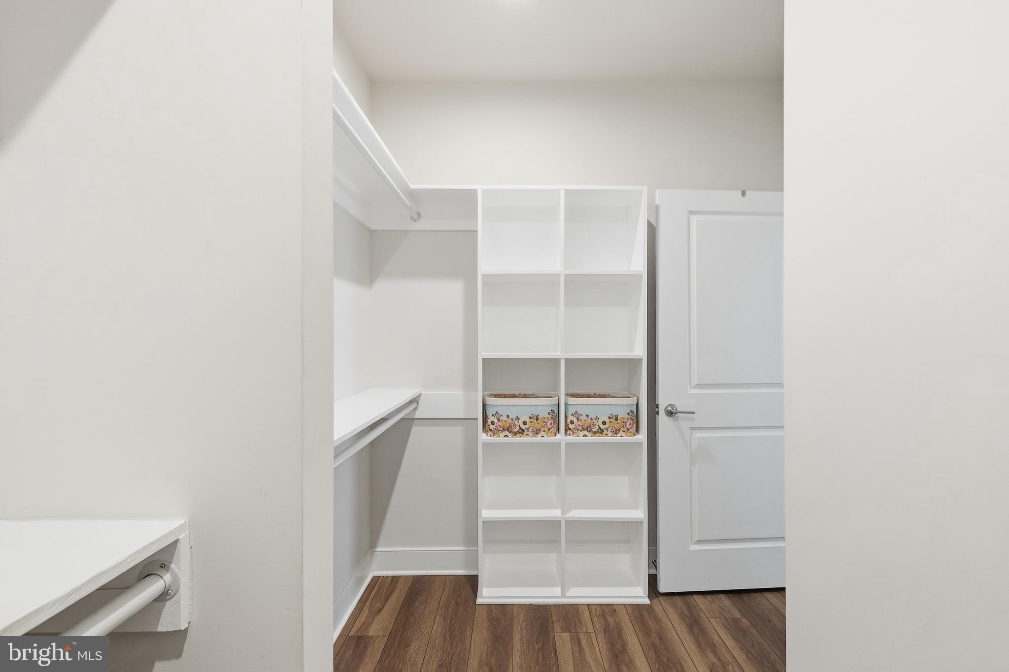 THE FLATS AT NATIONAL HARBOR - Residential