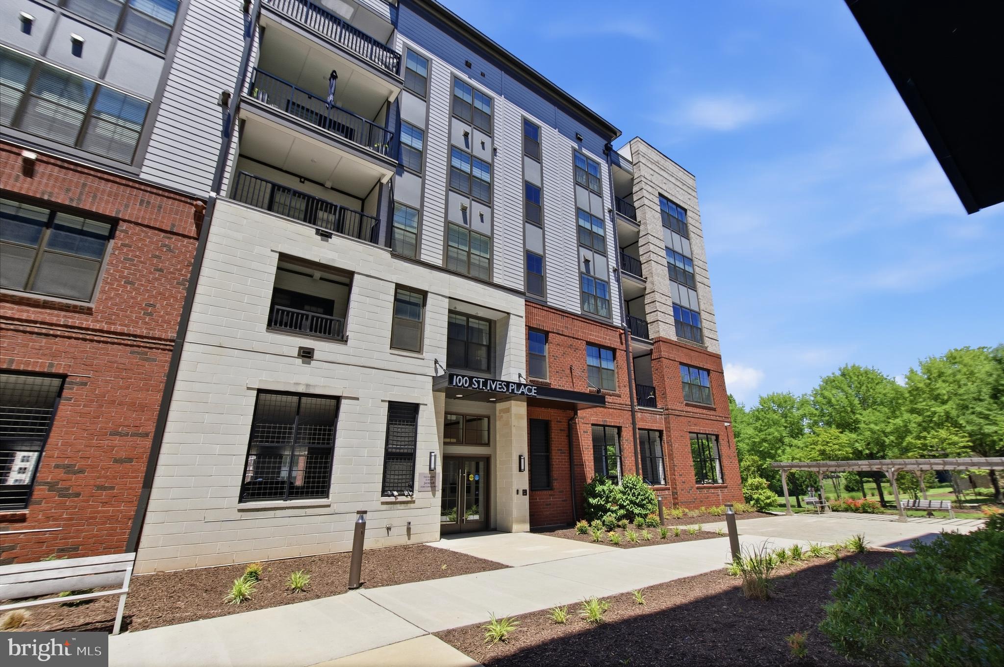 THE FLATS AT NATIONAL HARBOR - Residential
