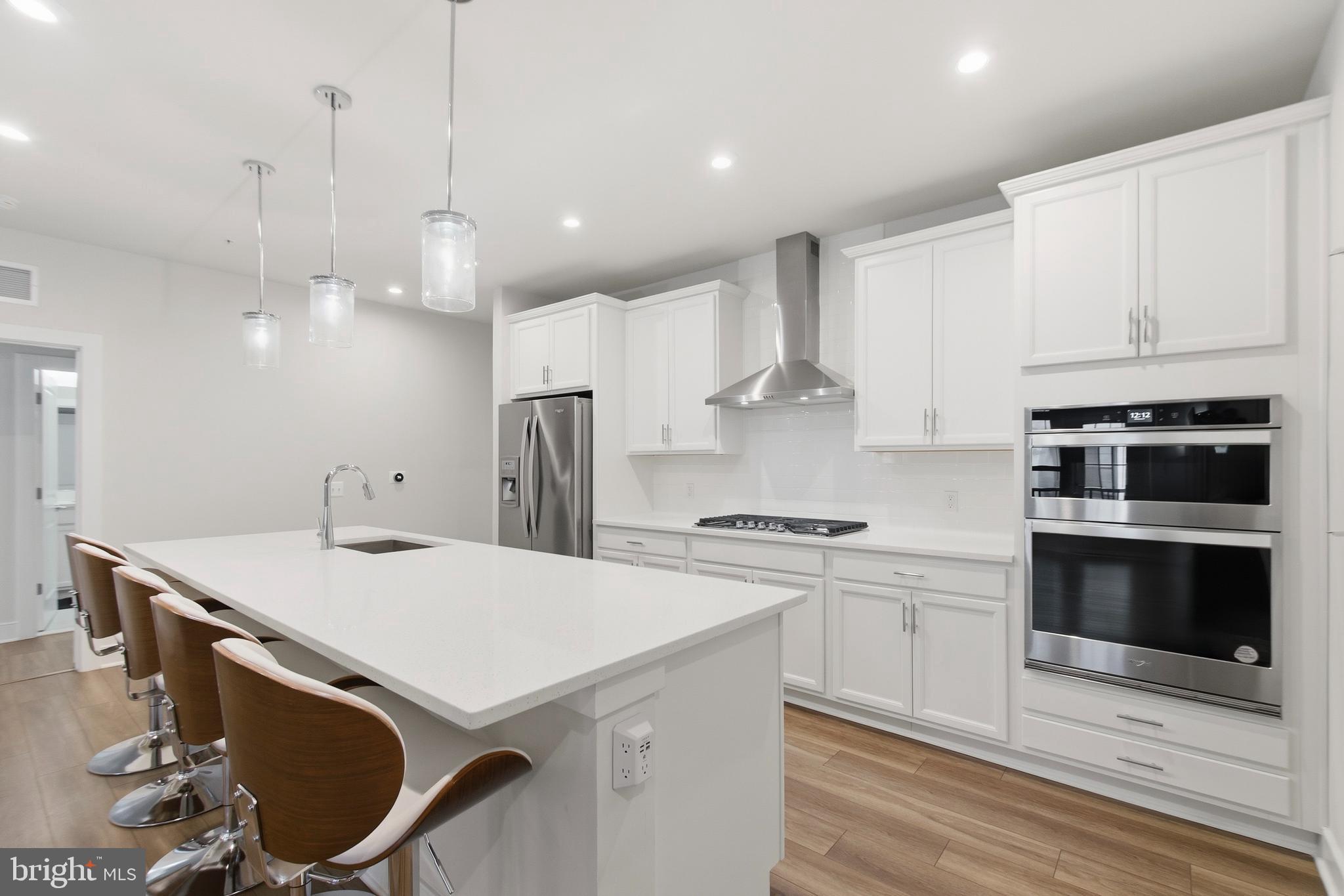 THE FLATS AT NATIONAL HARBOR - Residential