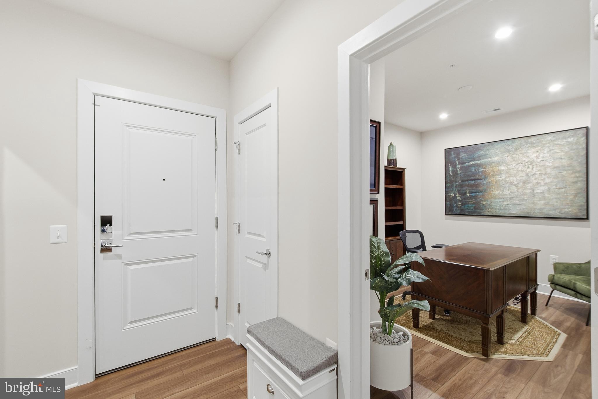 THE FLATS AT NATIONAL HARBOR - Residential