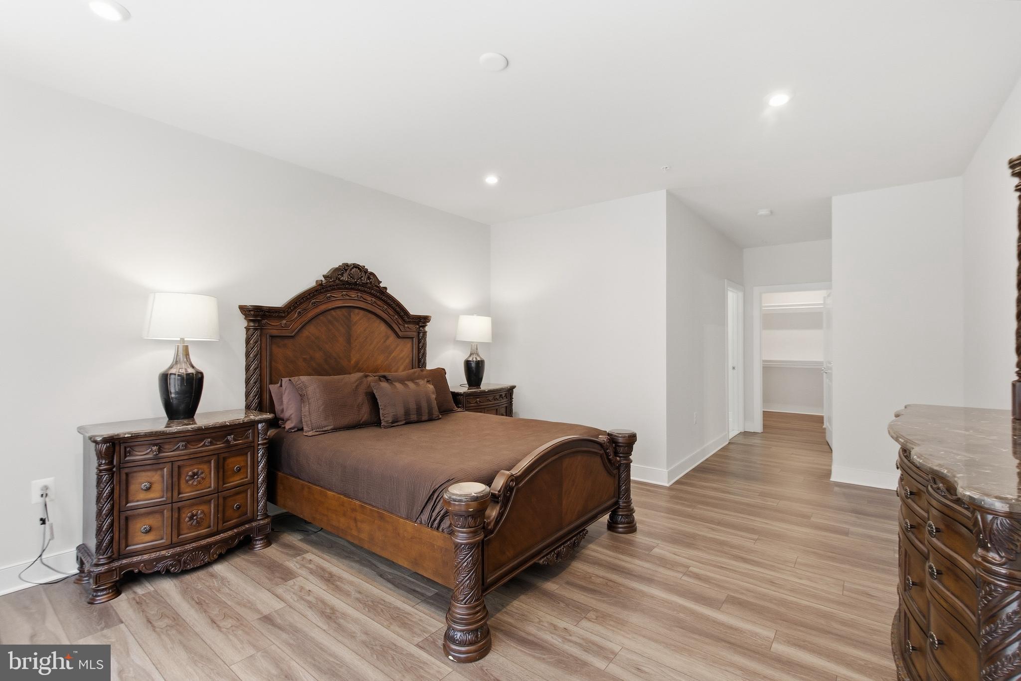 THE FLATS AT NATIONAL HARBOR - Residential