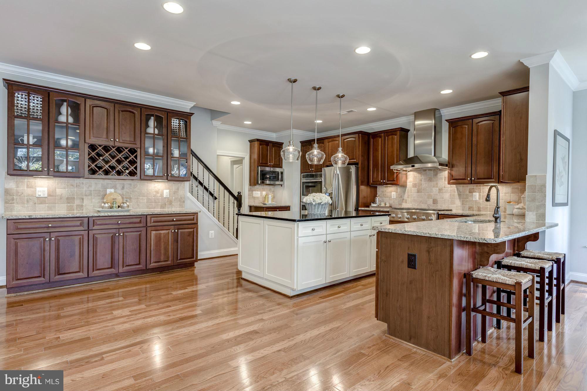 PROVIDENCE FOREST - Residential