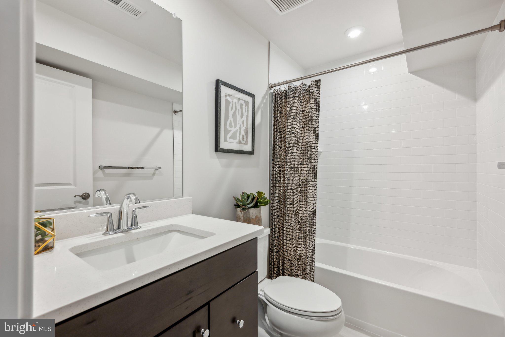 SUNSTONE PRESERVE - Residential