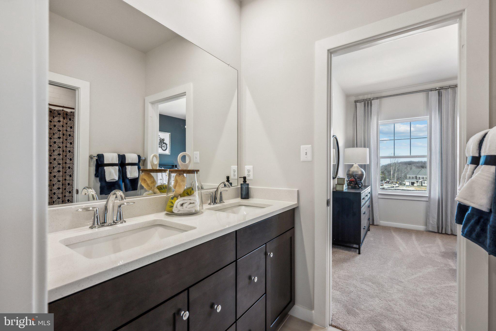 SUNSTONE PRESERVE - Residential
