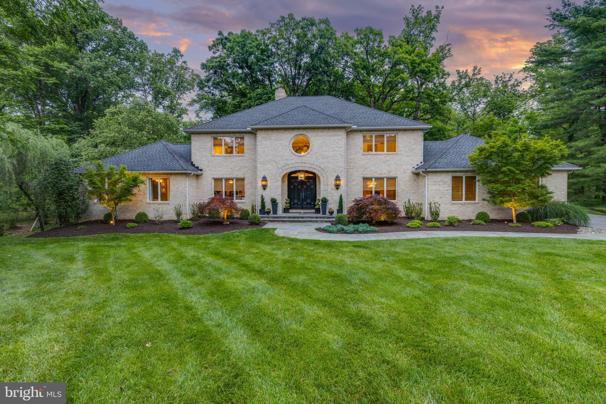 RUXTON HILL - Residential
