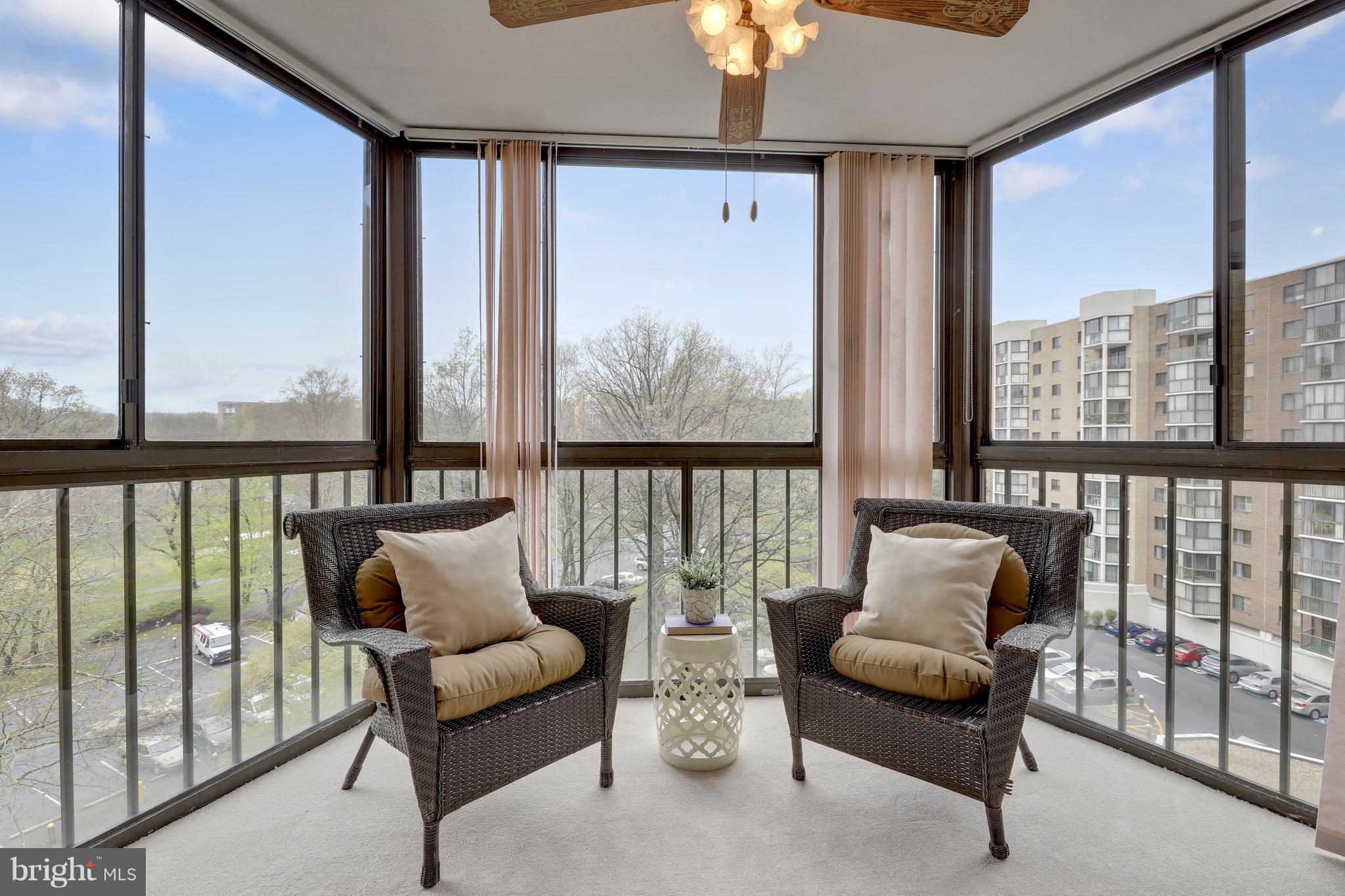 GREENS AT LEISURE WORLD - Residential