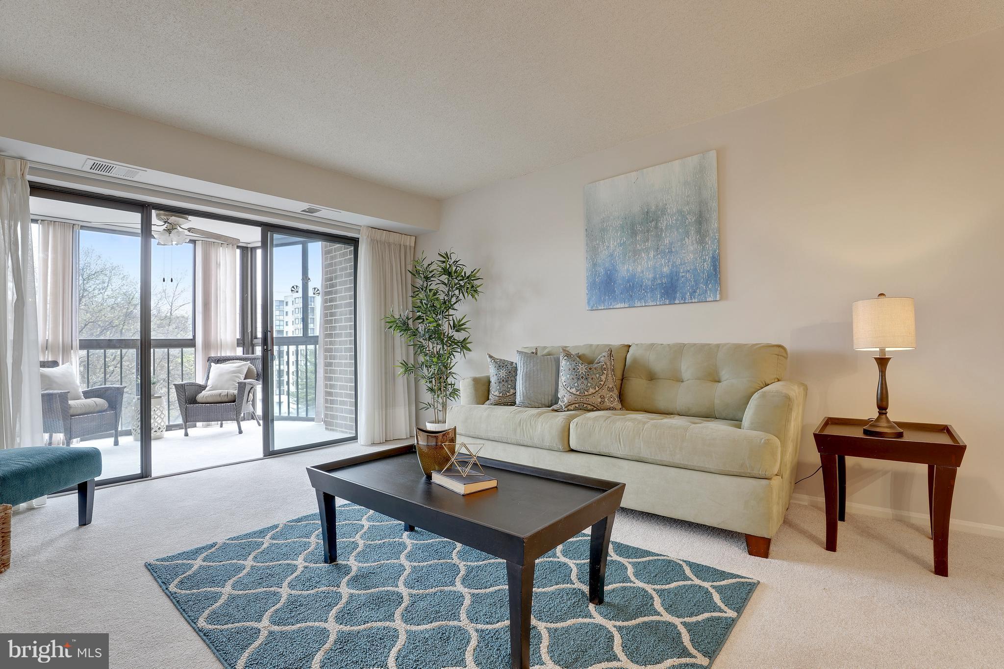 GREENS AT LEISURE WORLD - Residential
