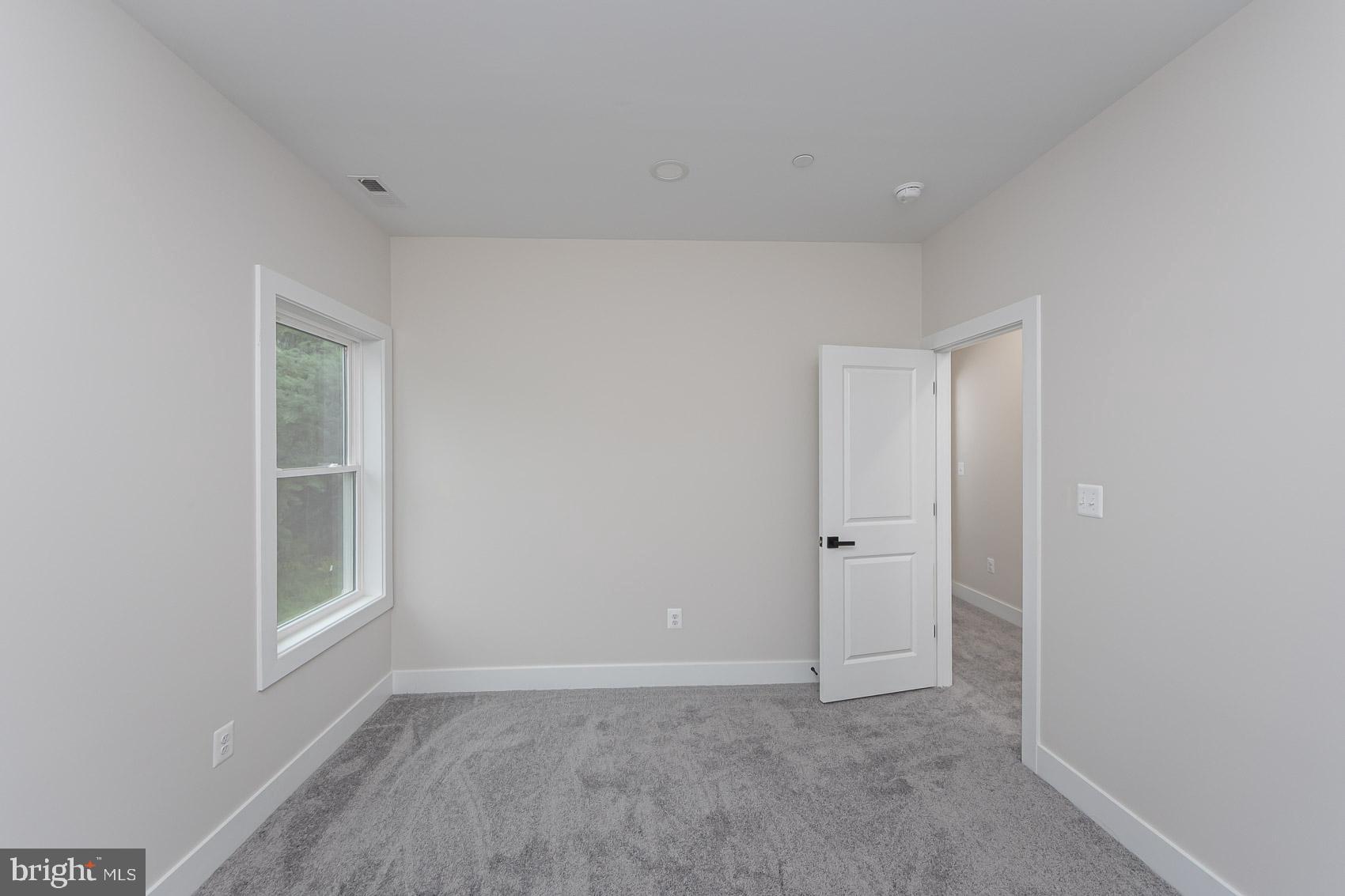OAKLAND PARK - Residential
