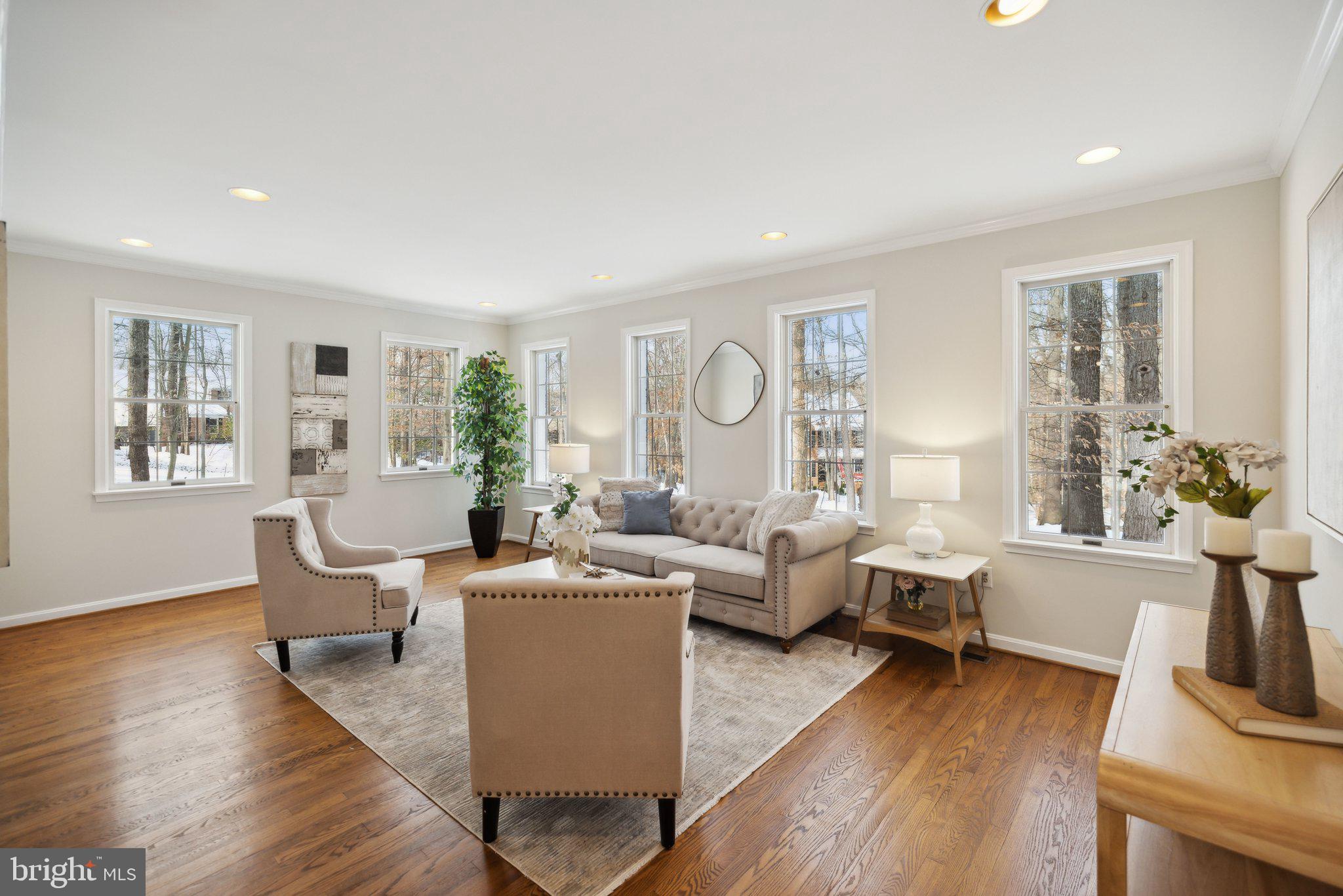 MAZZA WOODS - Residential