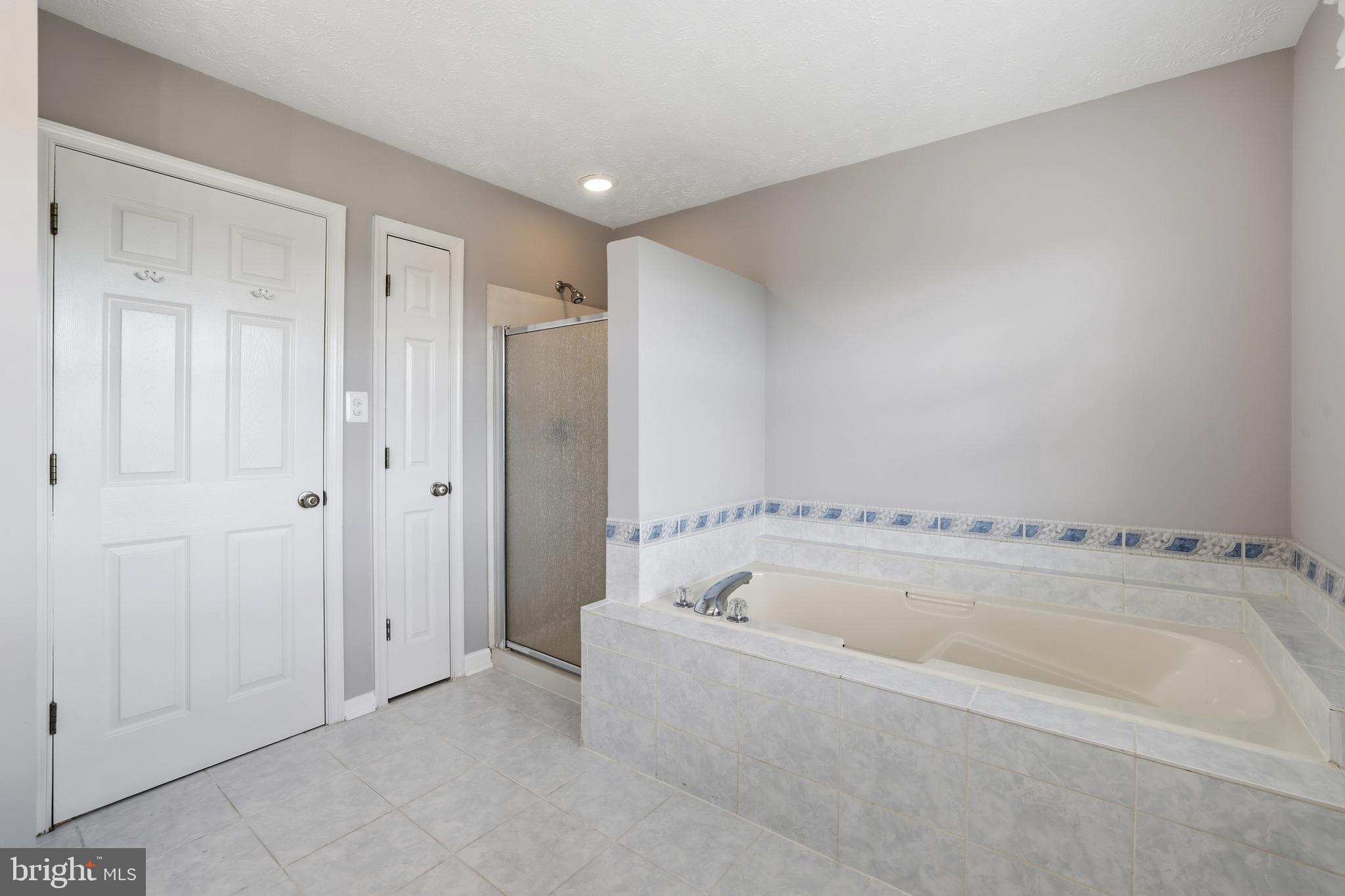 BATTLEFIELD ESTATES - Residential
