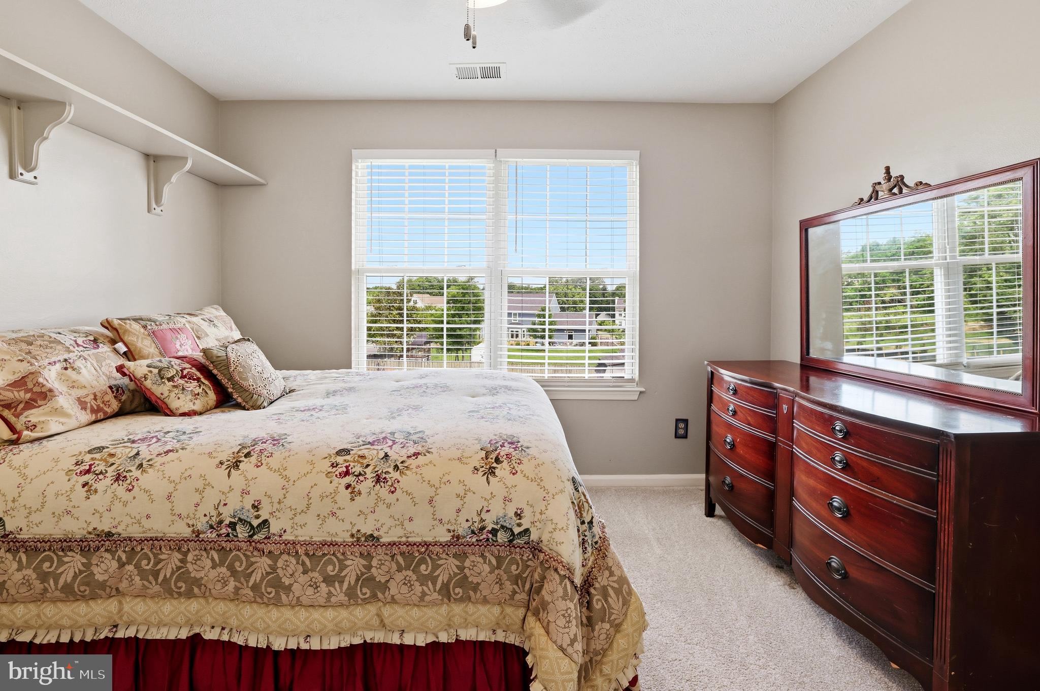 BATTLEFIELD ESTATES - Residential