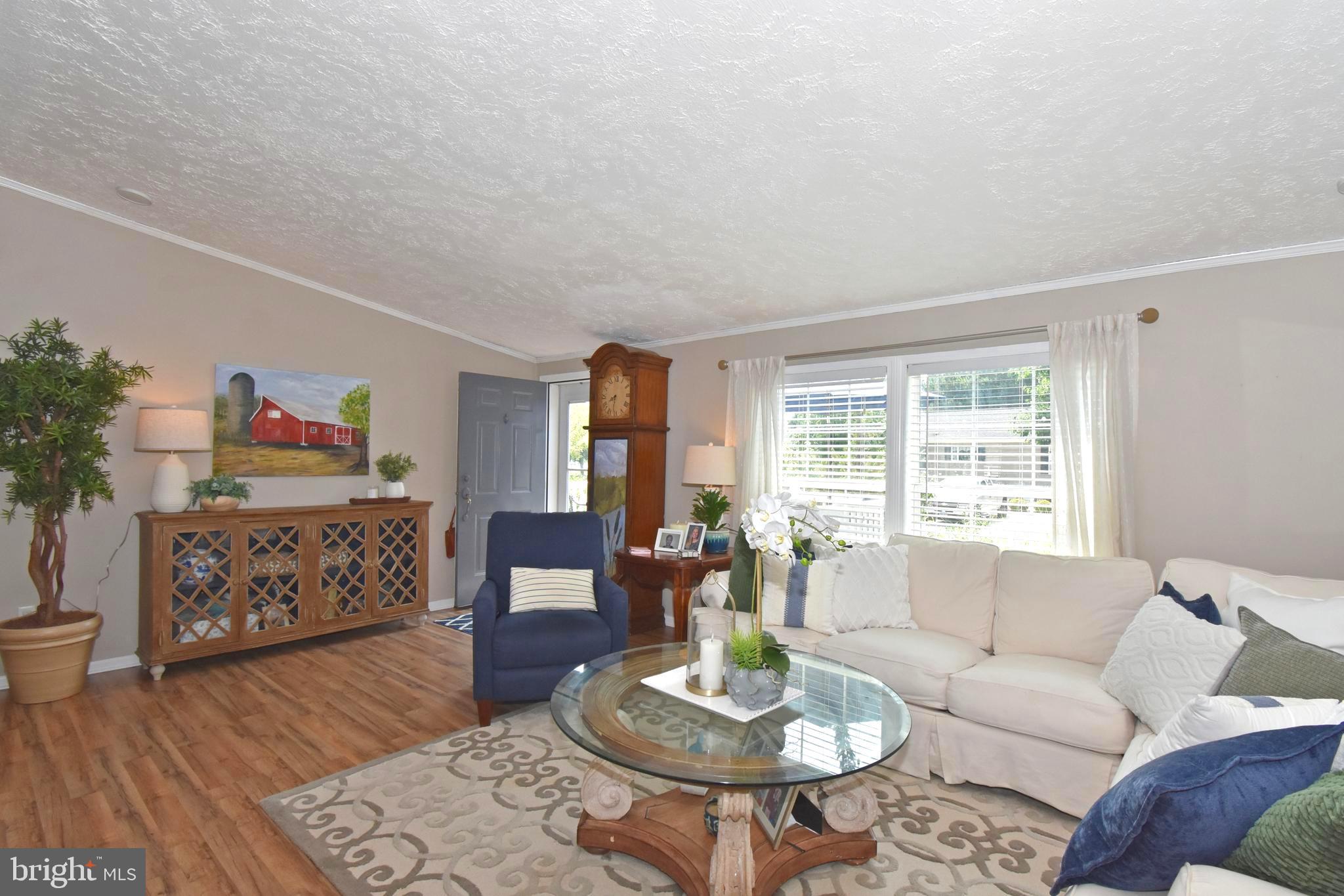 HEBRON WOODS - Residential