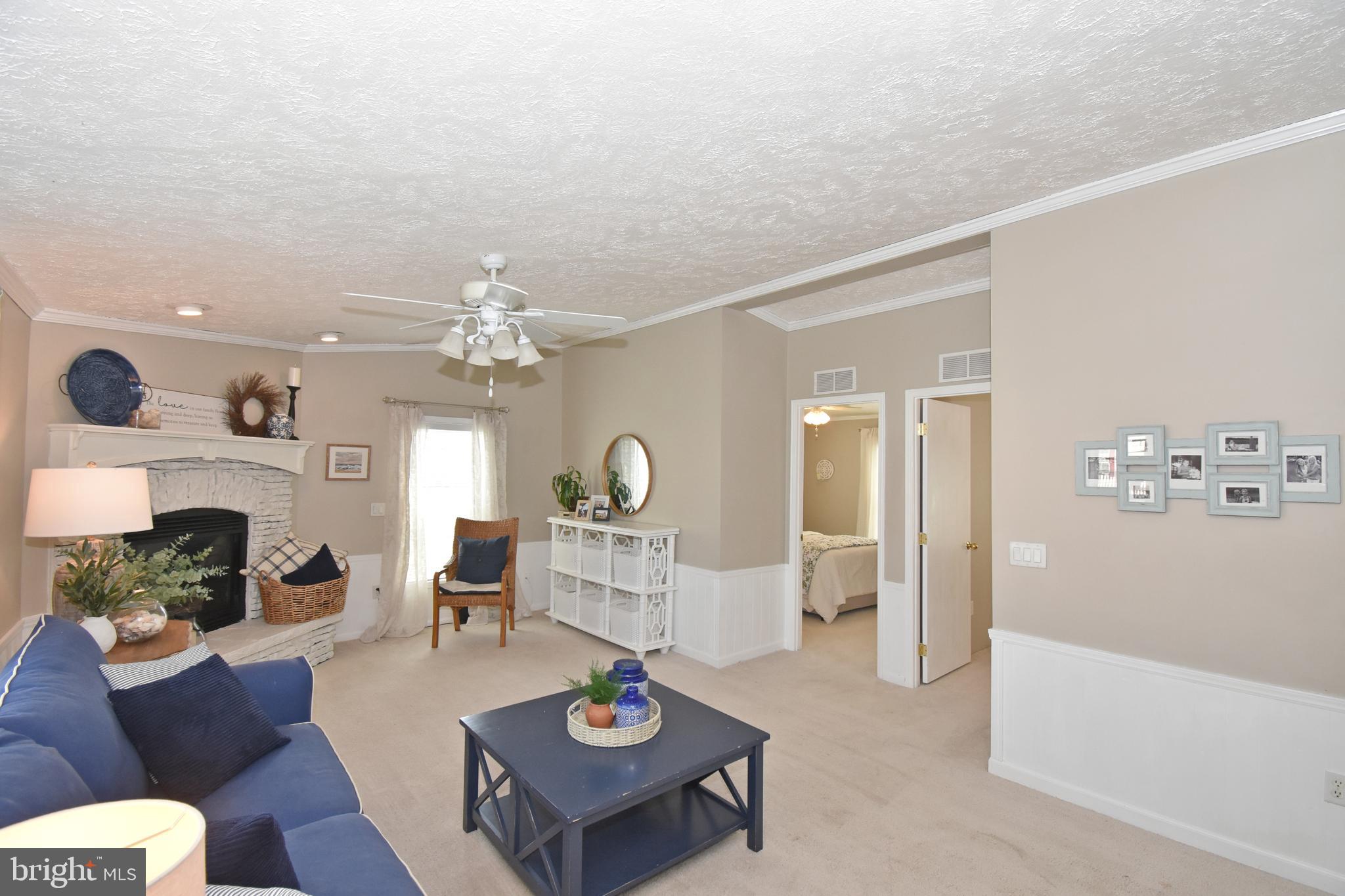 HEBRON WOODS - Residential