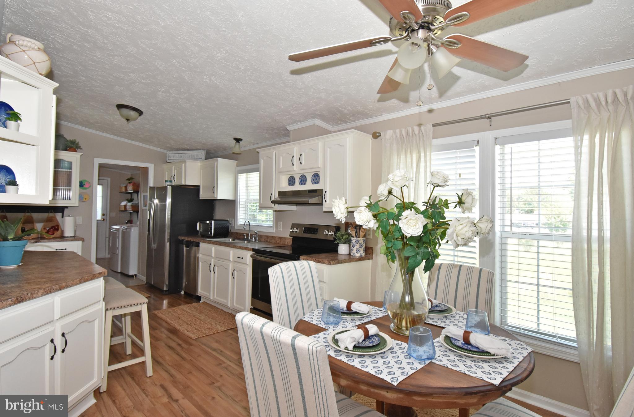 HEBRON WOODS - Residential