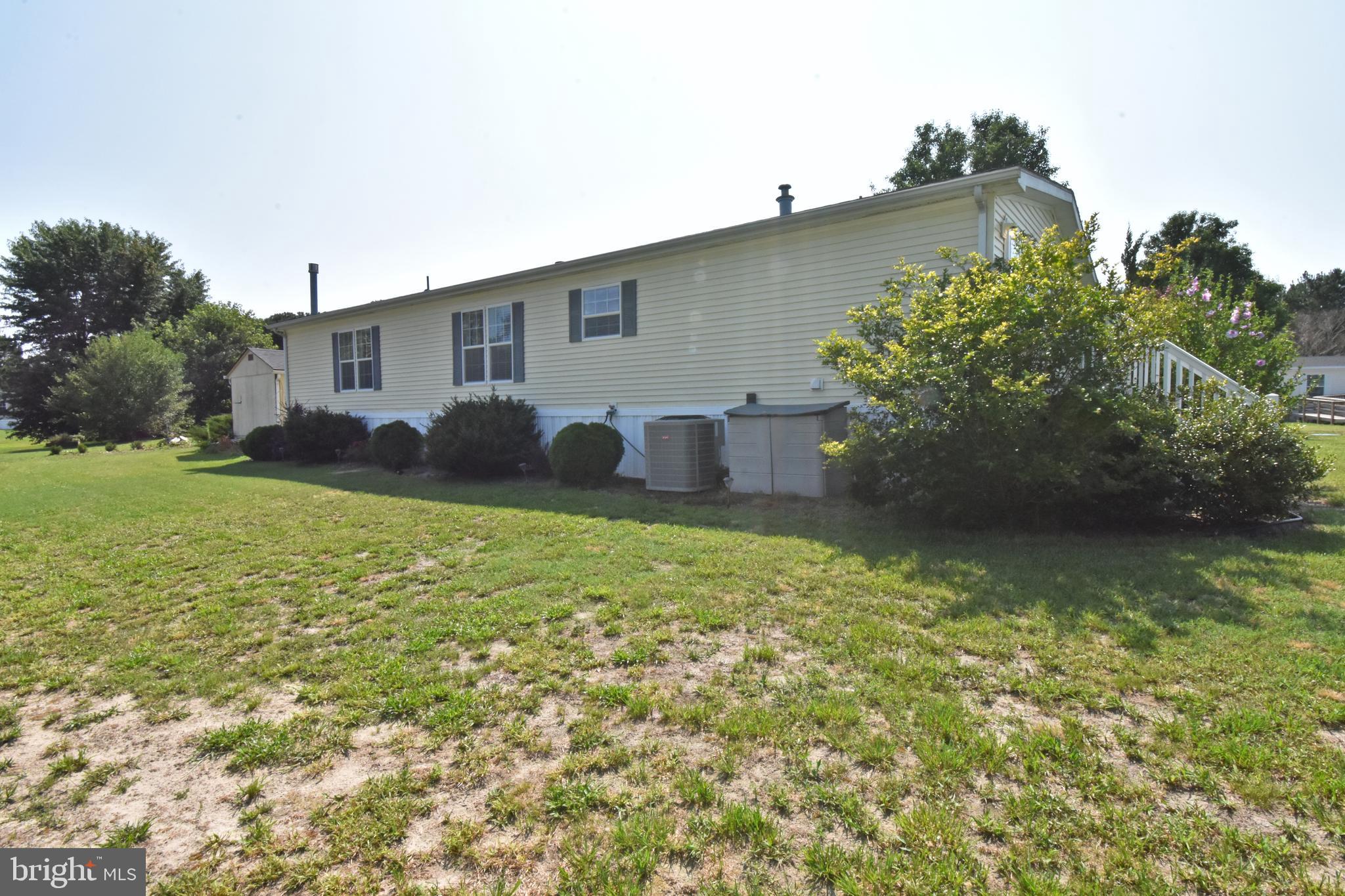 HEBRON WOODS - Residential