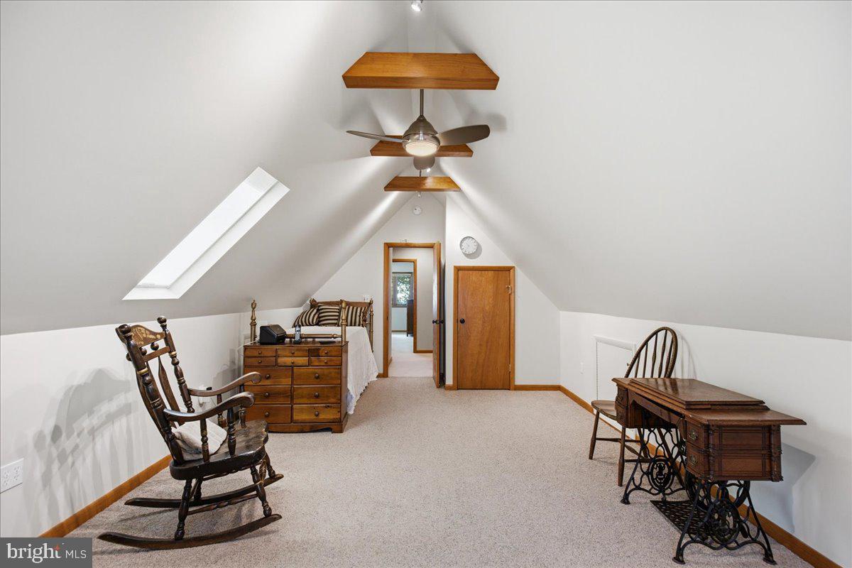 WESTERN SHORES - Residential
