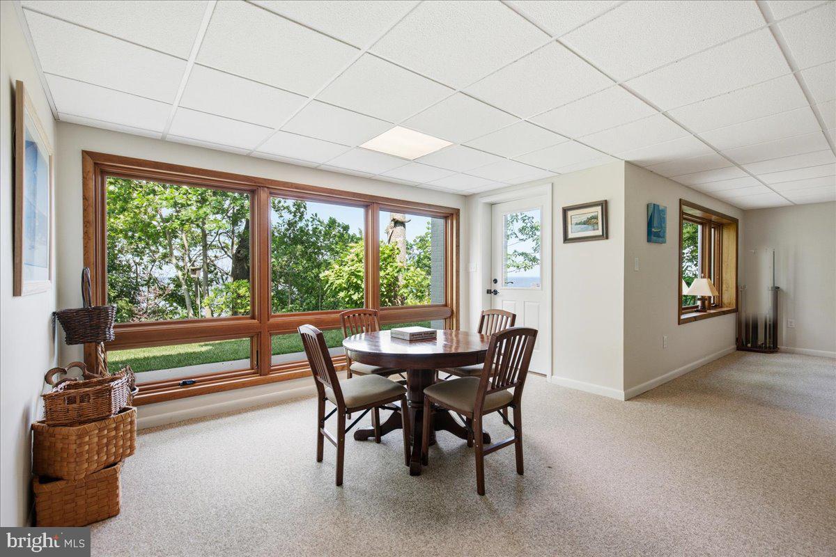 WESTERN SHORES - Residential