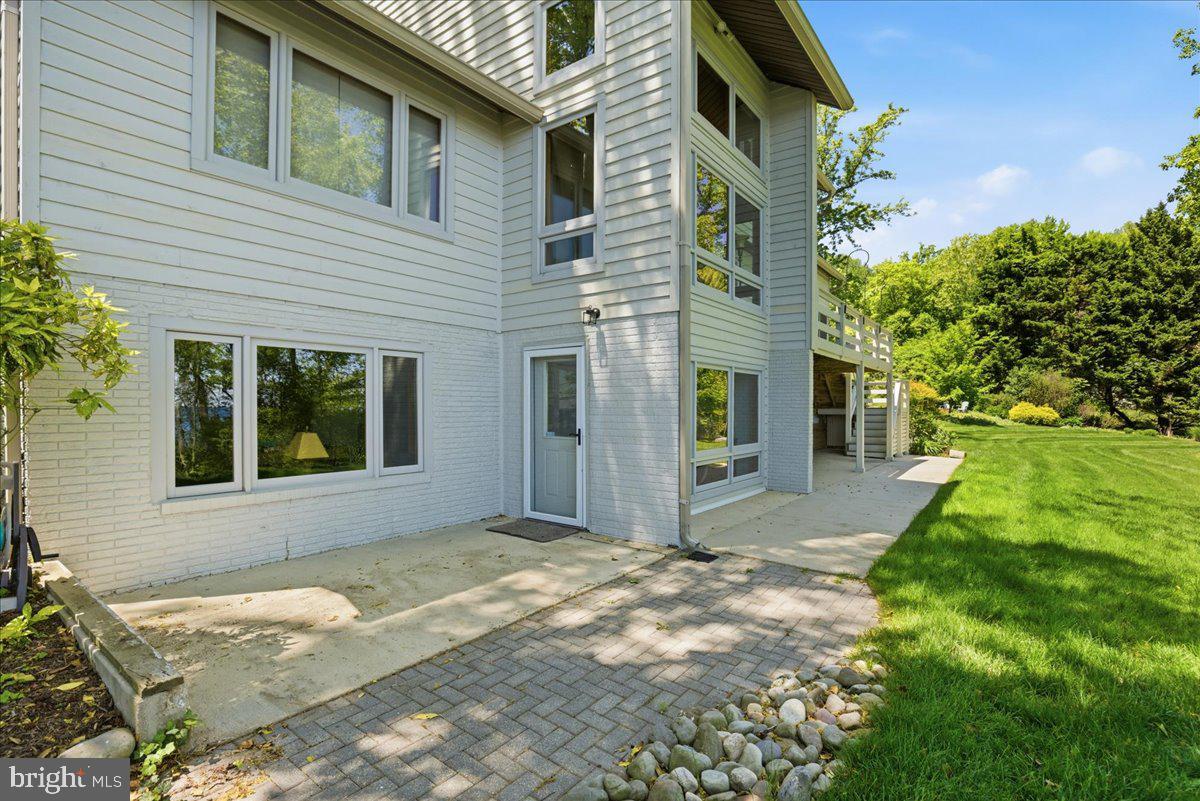 WESTERN SHORES - Residential