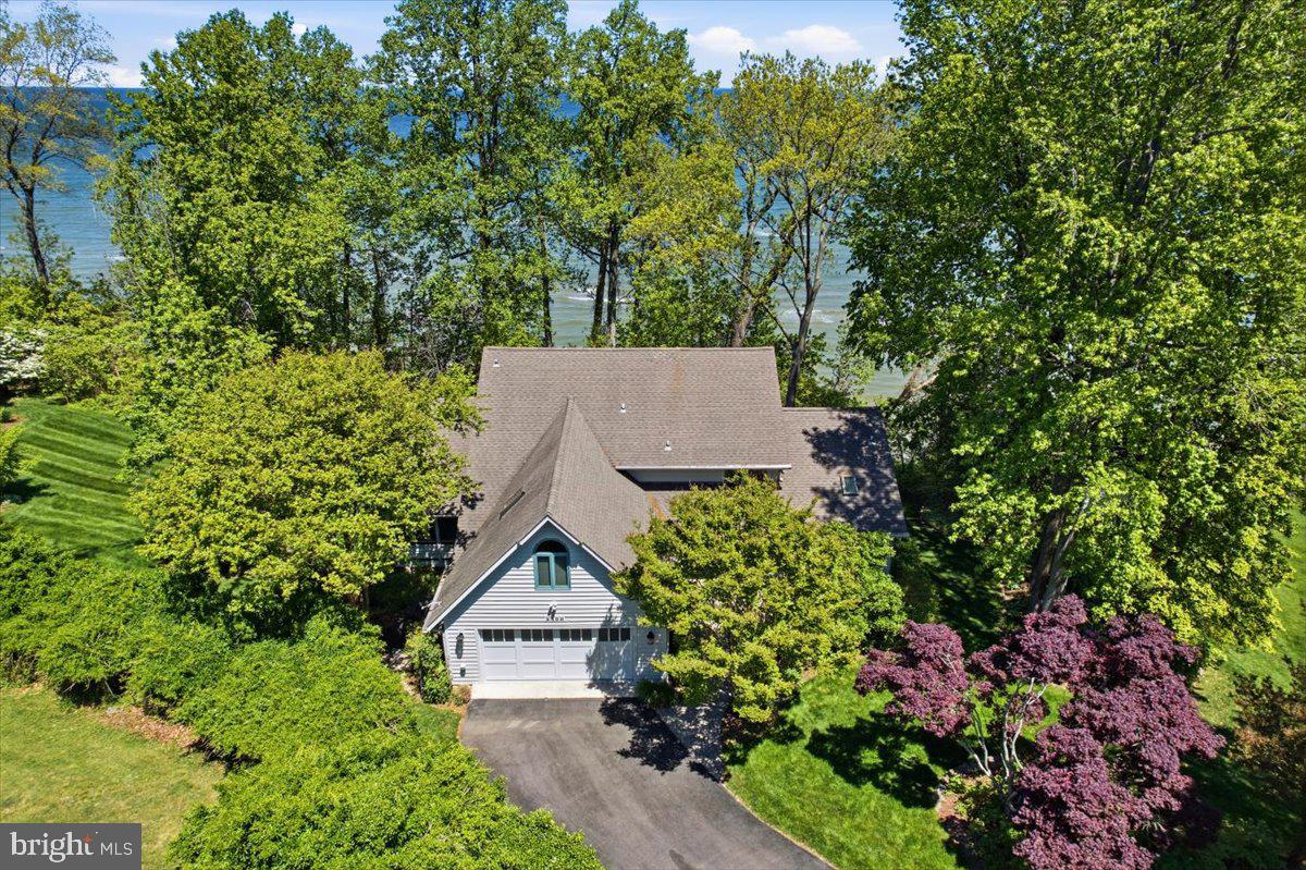 WESTERN SHORES - Residential
