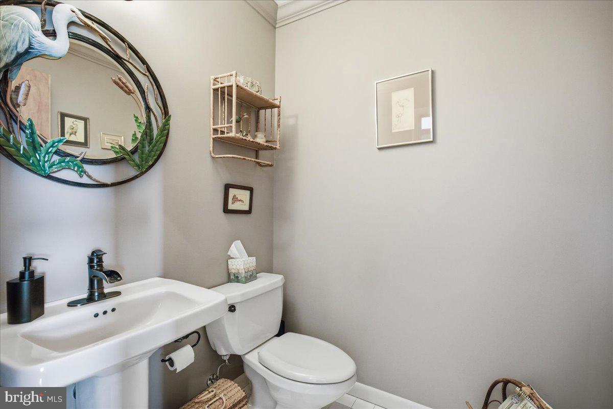 WESTERN SHORES - Residential