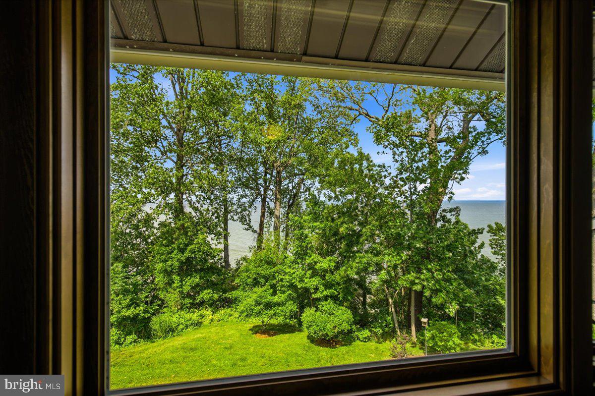 WESTERN SHORES - Residential