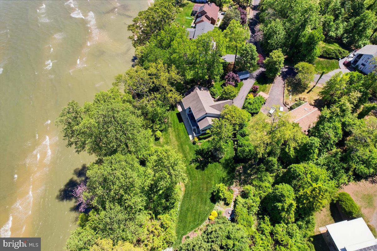 WESTERN SHORES - Residential