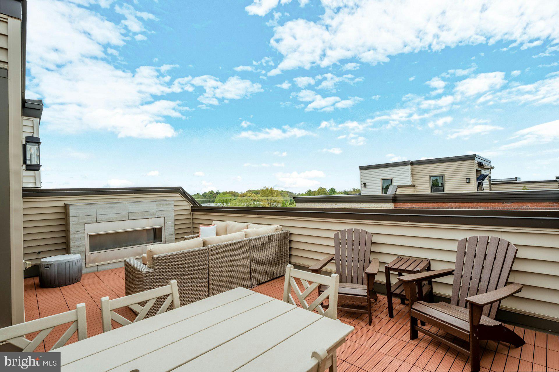 REGENCY AT BELMONT - Residential