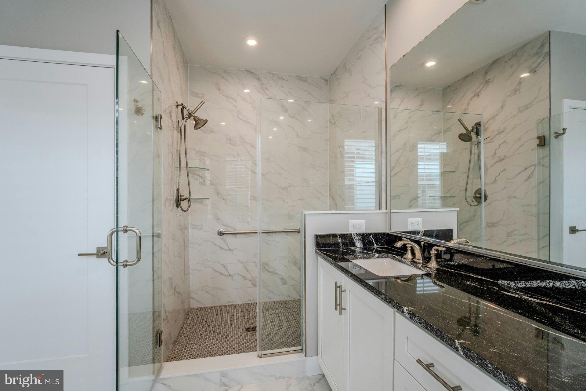 REGENCY AT BELMONT - Residential