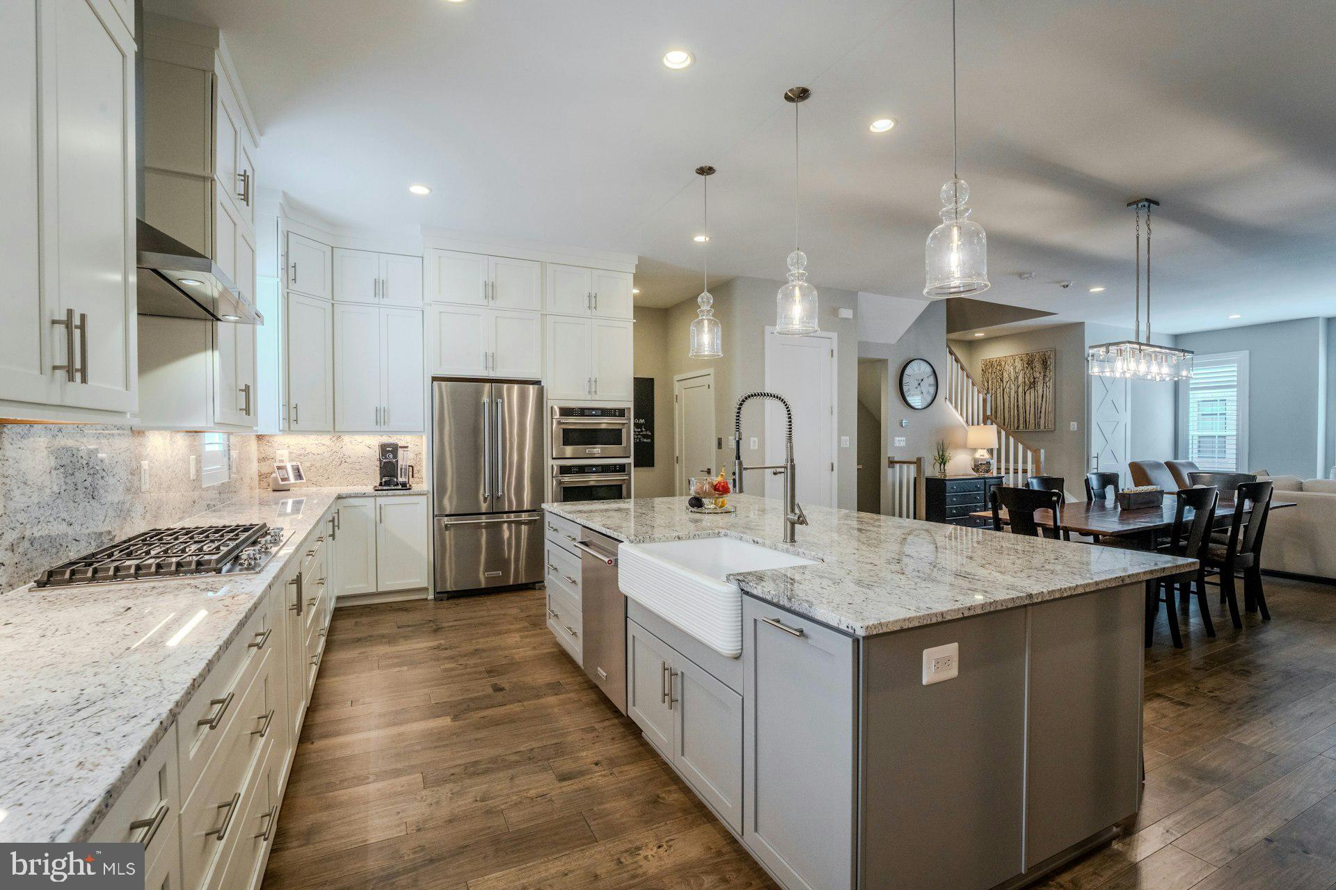 REGENCY AT BELMONT - Residential