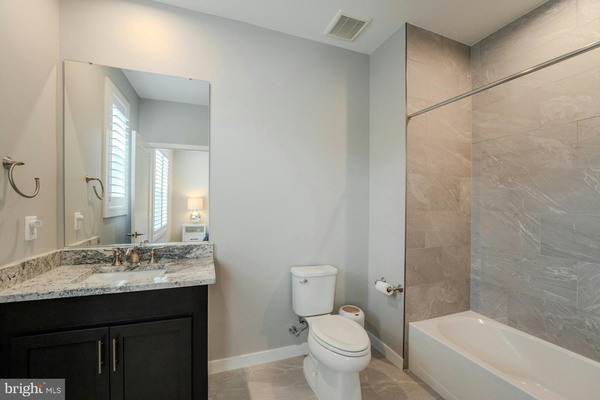 REGENCY AT BELMONT - Residential