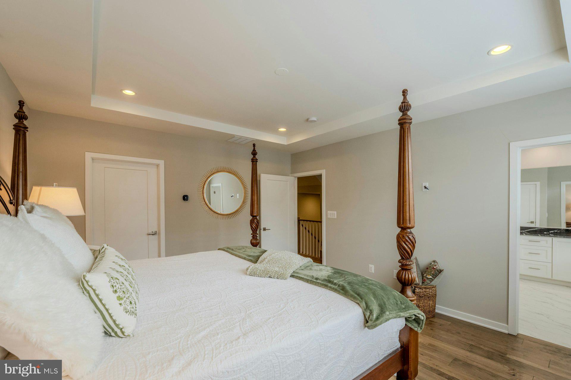 REGENCY AT BELMONT - Residential
