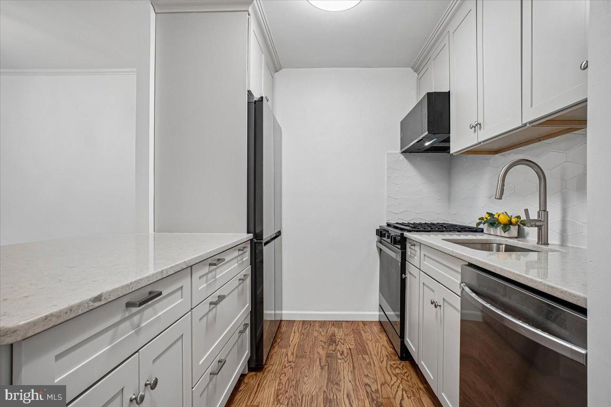 BURKE COVE - Residential
