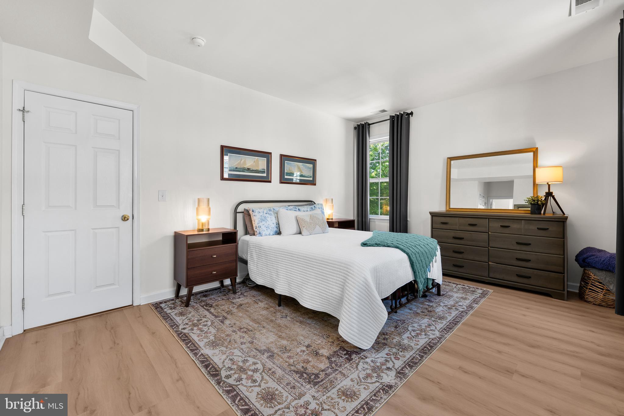 LANSDOWNE - Residential