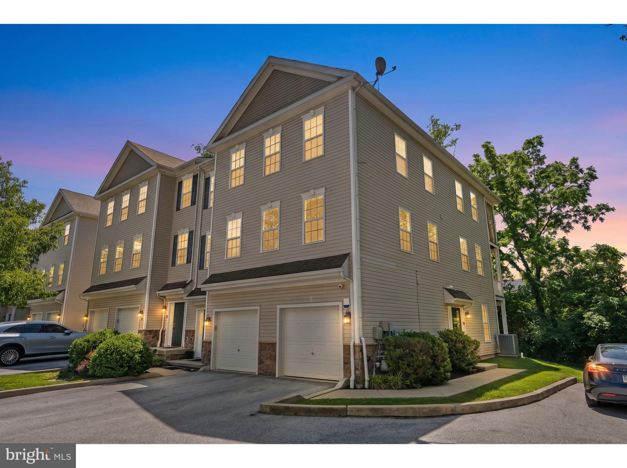 LANSDOWNE - Residential