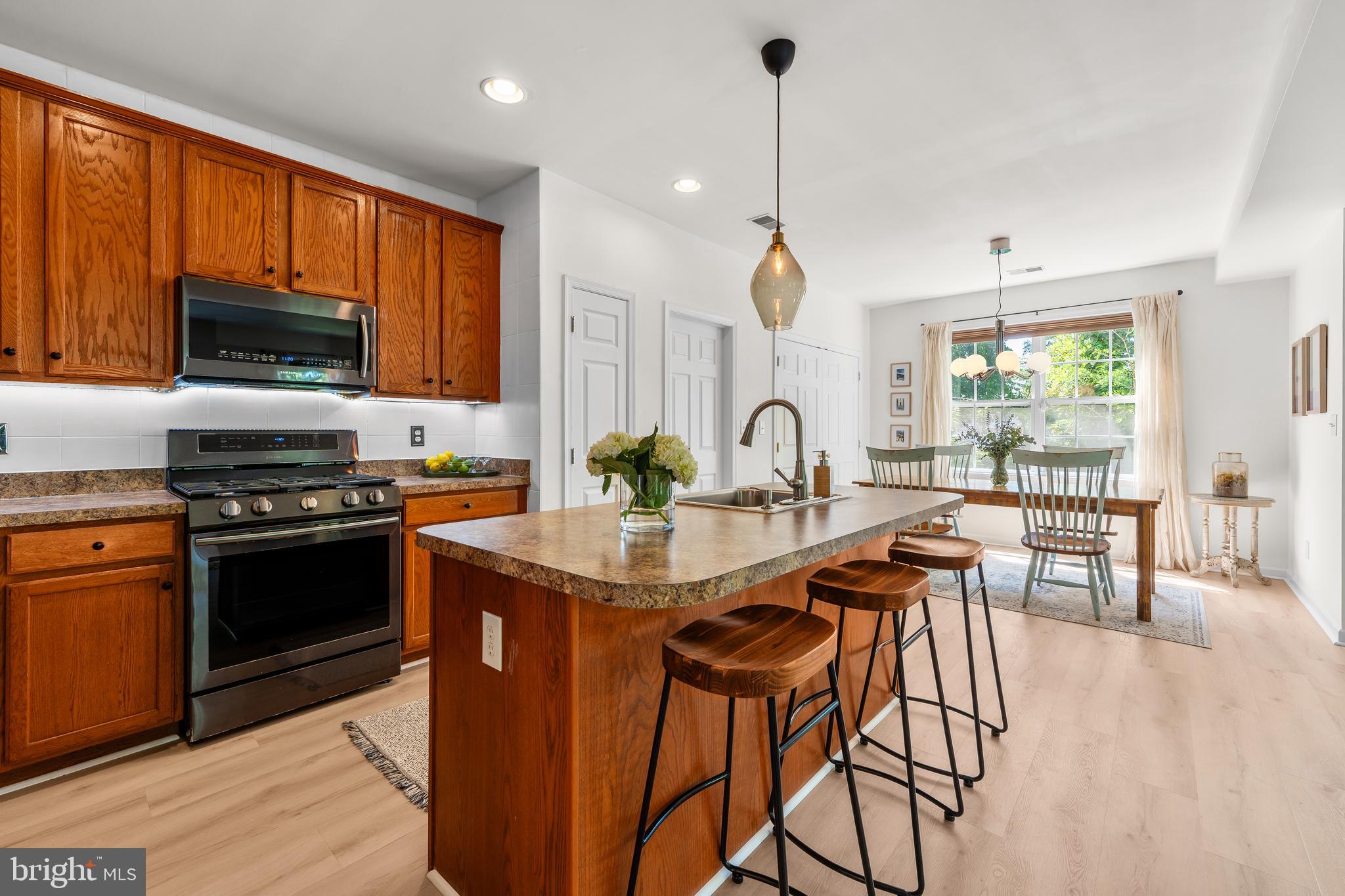 LANSDOWNE - Residential